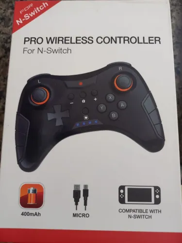 Controle Nintendo switch na caixa