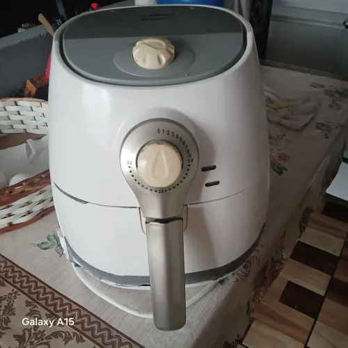 Vendo essa fritadeira Air Fryer Britânia funcionando tudo perfeitamente
