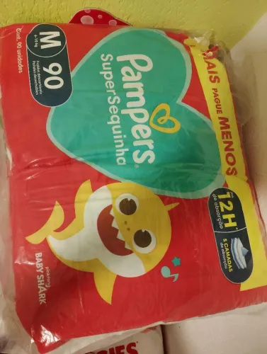 Pacotão de fraldas M Pampers