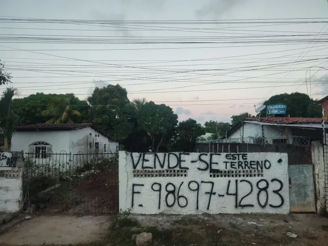 Vendo terreno 10X30 Ibura de Baixo