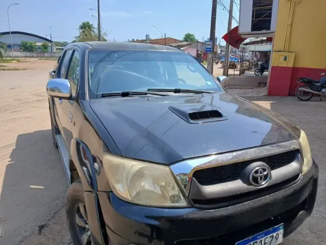 Toyota Hilux CD SRV D4-d 4X4 3.0 TDI Diesel AUT 2010