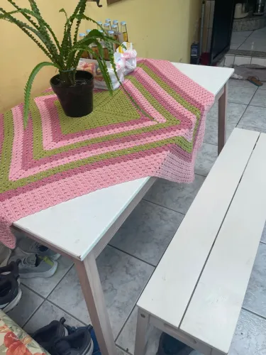 Mesa com banco