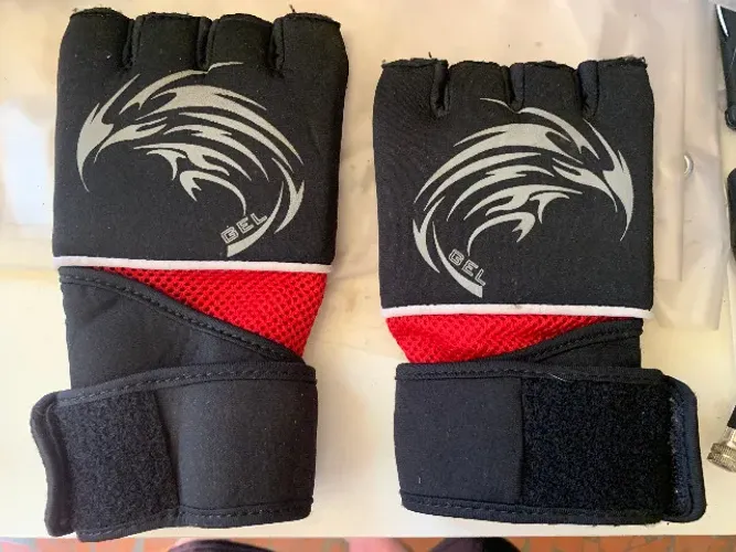 luva de gel boxe muay thai mma domyus adulto