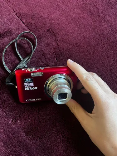 Nikon Coolpix S2700