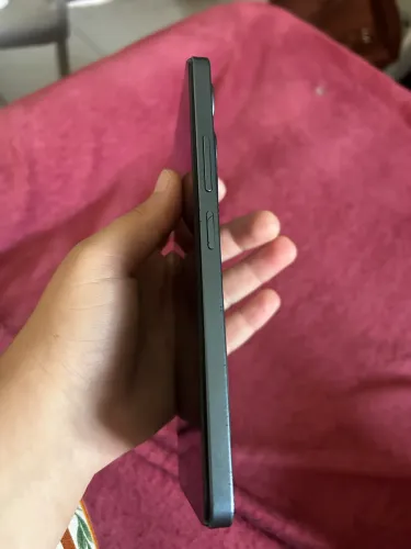 Poco C65 com tela nova e dentro da garantia 