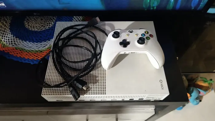 XBOX ONE S