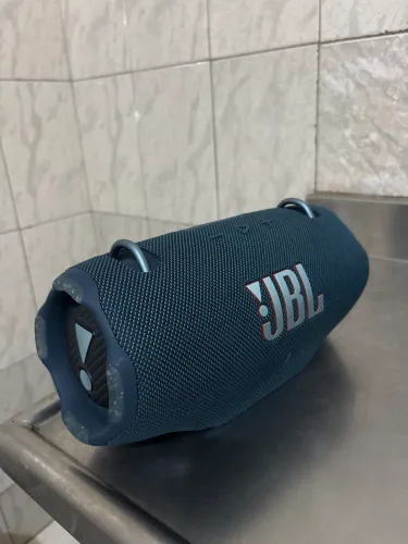 JBL xtreme 4
