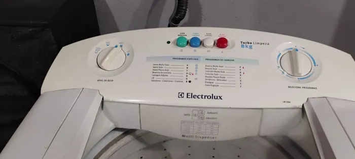 Máquina de lavar roupa Electrolux