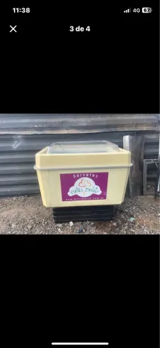 Vendo freezer 220v