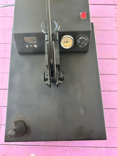 PRENSA TÉRMICA SUBLIMADORA