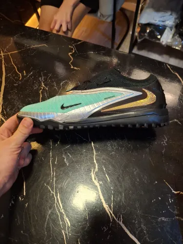 Chuteira nike