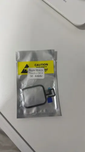 Apple Watch Series 6 vai com carregador e