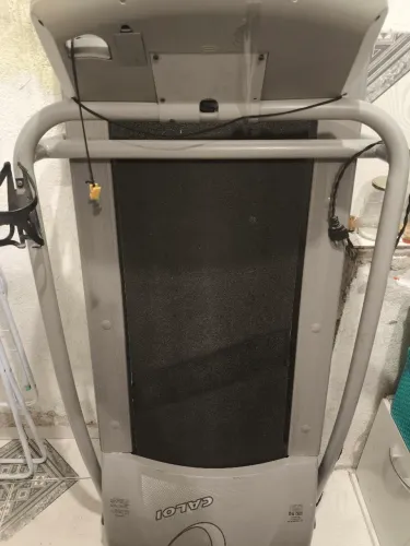 Vende se esteira Caloi Premium CLE 30