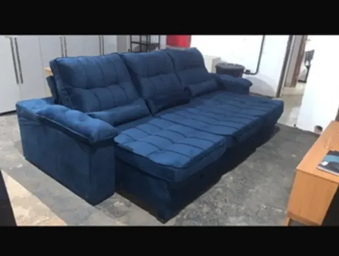 Sofá retrátil azul 