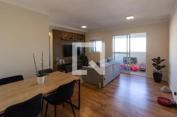 Apartamento à Venda - Vila Augusta, 2 Quartos, 71 m2
