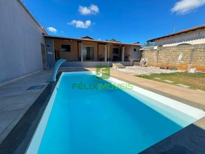 Casa para Alugar no Bairro Jardim Ipê, Lagoa Santa | 2 Quartos, Piscina e 4 Vagas