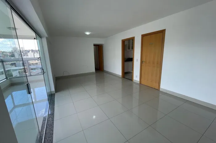 Apartamento à Venda - Buritis, 4 Quartos, 118 m2