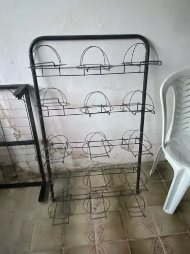 Vende se peças de loja