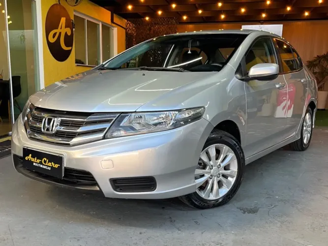 Honda City Sedan LX 1.5 Flex 16V 4P Mec. 2013