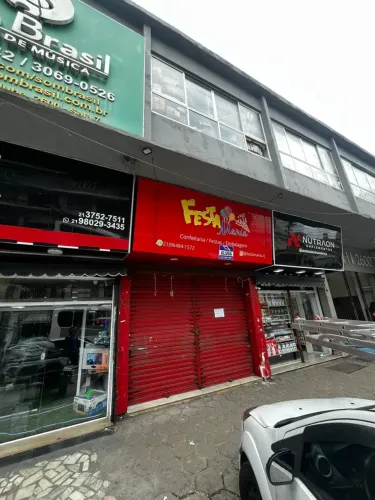 ALUGUEL LOJA TÉRREO LOCALIZADA. AVENIDA AUTOMÓVEL 40 M em Vilar dos Teles - São João de Me