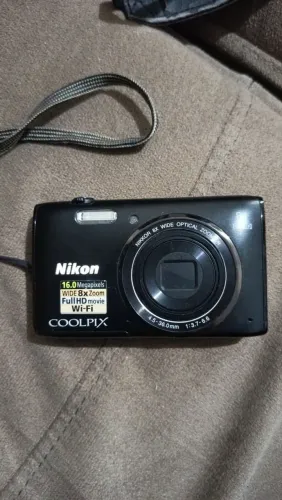 Câmera Nikon 16 megapixels