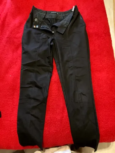 Calça preta de alfaiataria Cortelle