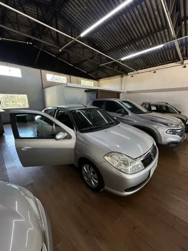 Renault Symbol Privilège Hi-flex 1.6 16V 4P 2011