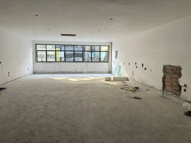 Loja comercial de 1000 metros