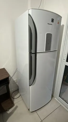 Vendo geladeira Panasonic 