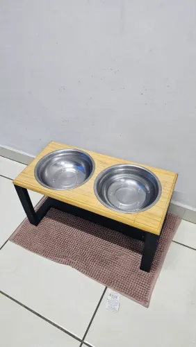 Comedouro para cachorro duplo em madeira e inox