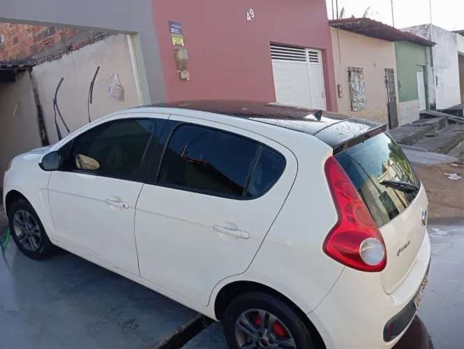 Fiat Palio Attractive 1.0 EVO Fire Flex 8V 5P 2015