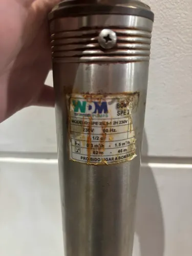 Bomba caneta submersa pra poço artesiano