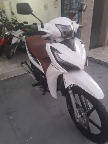 SHINERAY JET 125 ÚNICA DONA 2026
