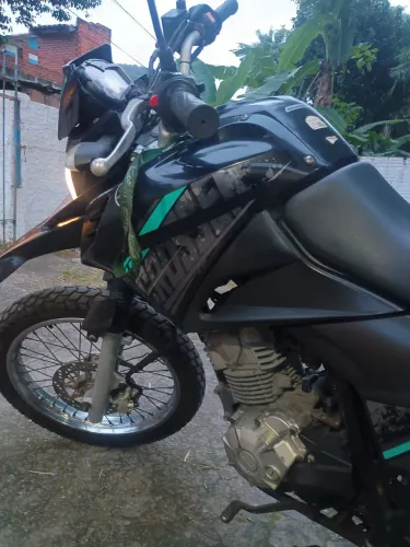 Crosser