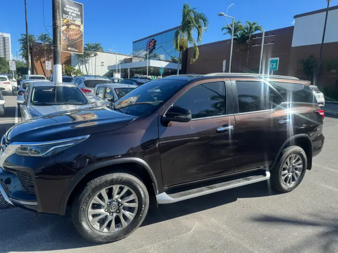 Toyota Hilux SW4 SRX 4X4 2.8 TDI 16V Dies. Aut. 2022
