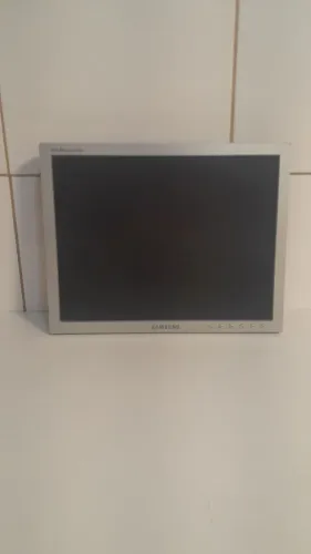  Monitor Samsung SyncMaster 540N