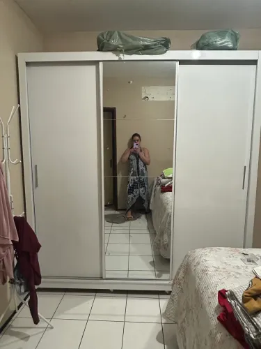 Guarda roupa usado 2 meses somente