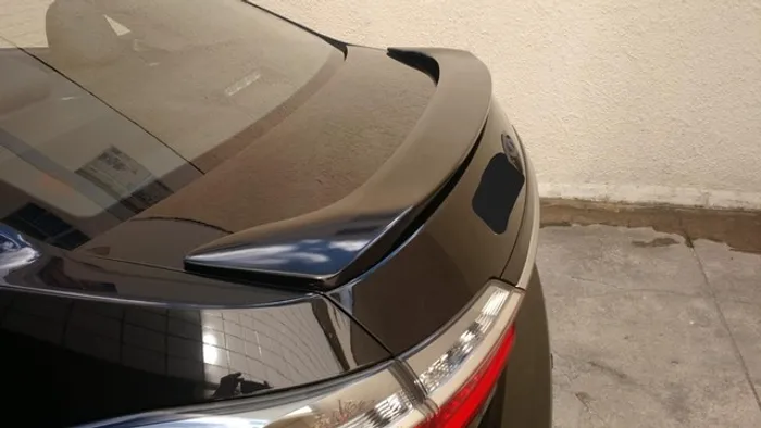 Spoiller Corolla 14 a 22 Spoiller Preto cor do carro