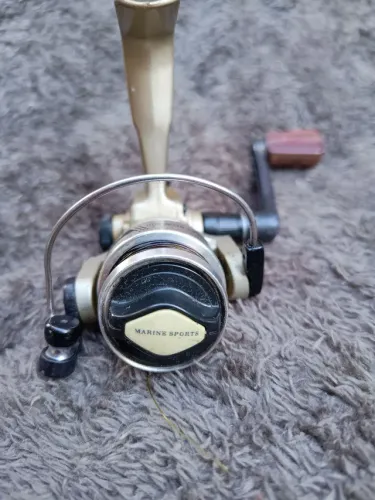 Molinete MARINE ARROW 300
