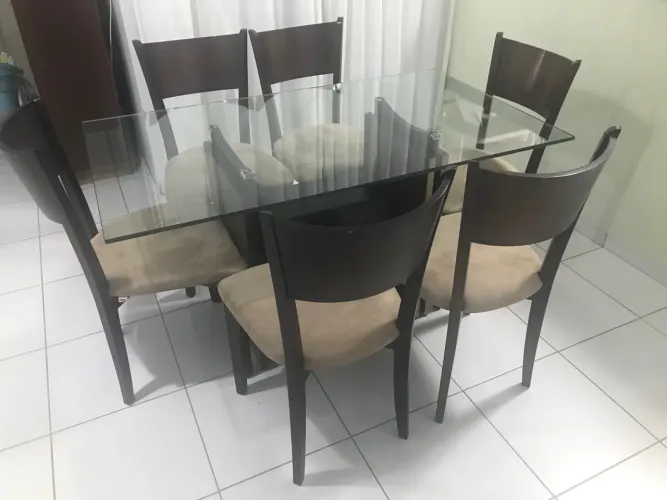 Mesa de Jantar em Vidro com 6 Cadeiras Herval