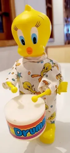 Boneco Piu-piu Batuqueiro 20 Cm