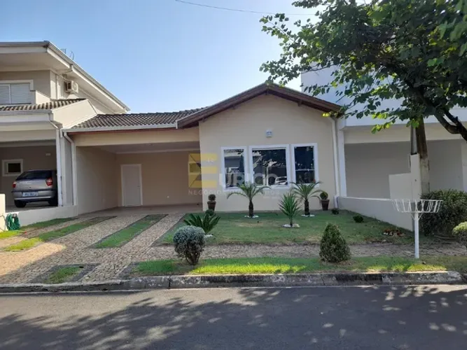 Casa em condomínio à venda no Residencial Campos do Conde I em Paulínia/SP