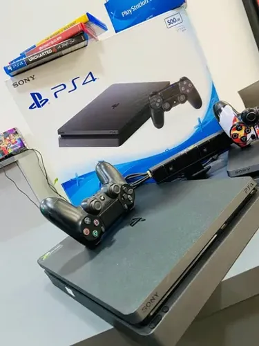 Ps4 slim com garantia e jogo brinde / custo benéfico baixo