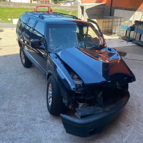 Sucata Chevrolet GM Blazer 4.3 V6 12V 180CV Gasolina Manual