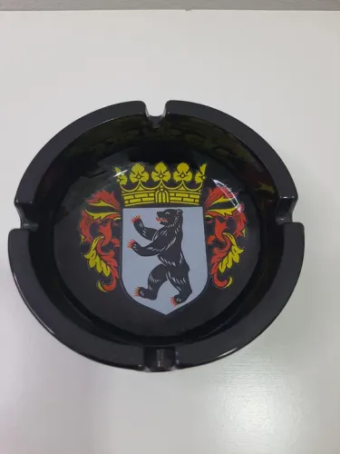 Cinzeiro com Brasão de Berlim Importado - Novo