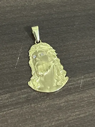 Pingente de Jesus Cristo em Ouro 18