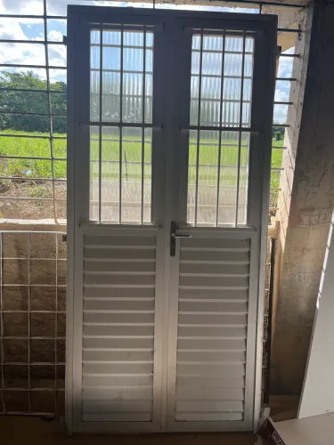 Porta de alumínio 1 m 