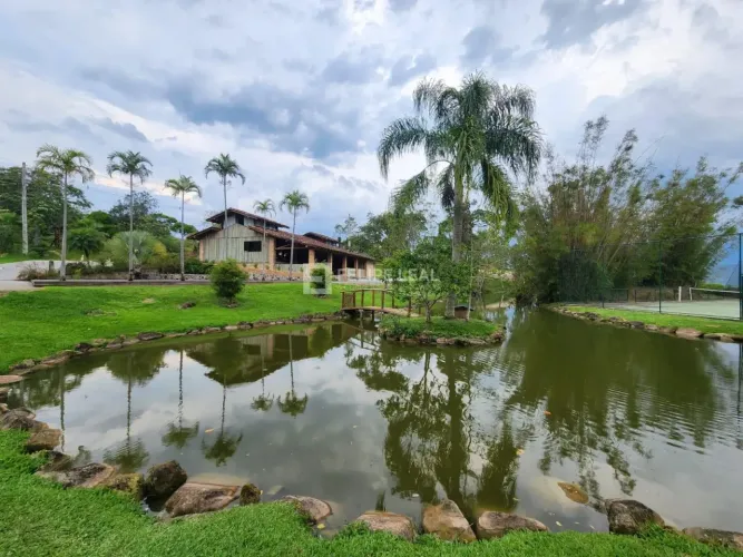Terreno em Condominio em Varginha - Santo Amaro da Imperatriz, SC