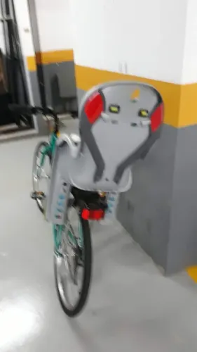 Cadeirinha  para criança + bagageiro DECATHLON BTWIN com engate e liberação rápida