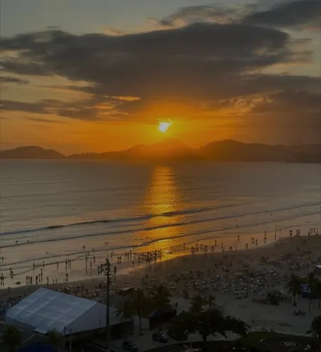 Apartamento Vista Mar para Venda no bairro do Boqueirão  em Santos - SP.9